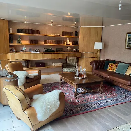 Le Relais Du Puy 3*